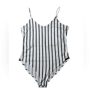 Women’s size medium Glaze tank bodysuit black and white stripe excellent cond